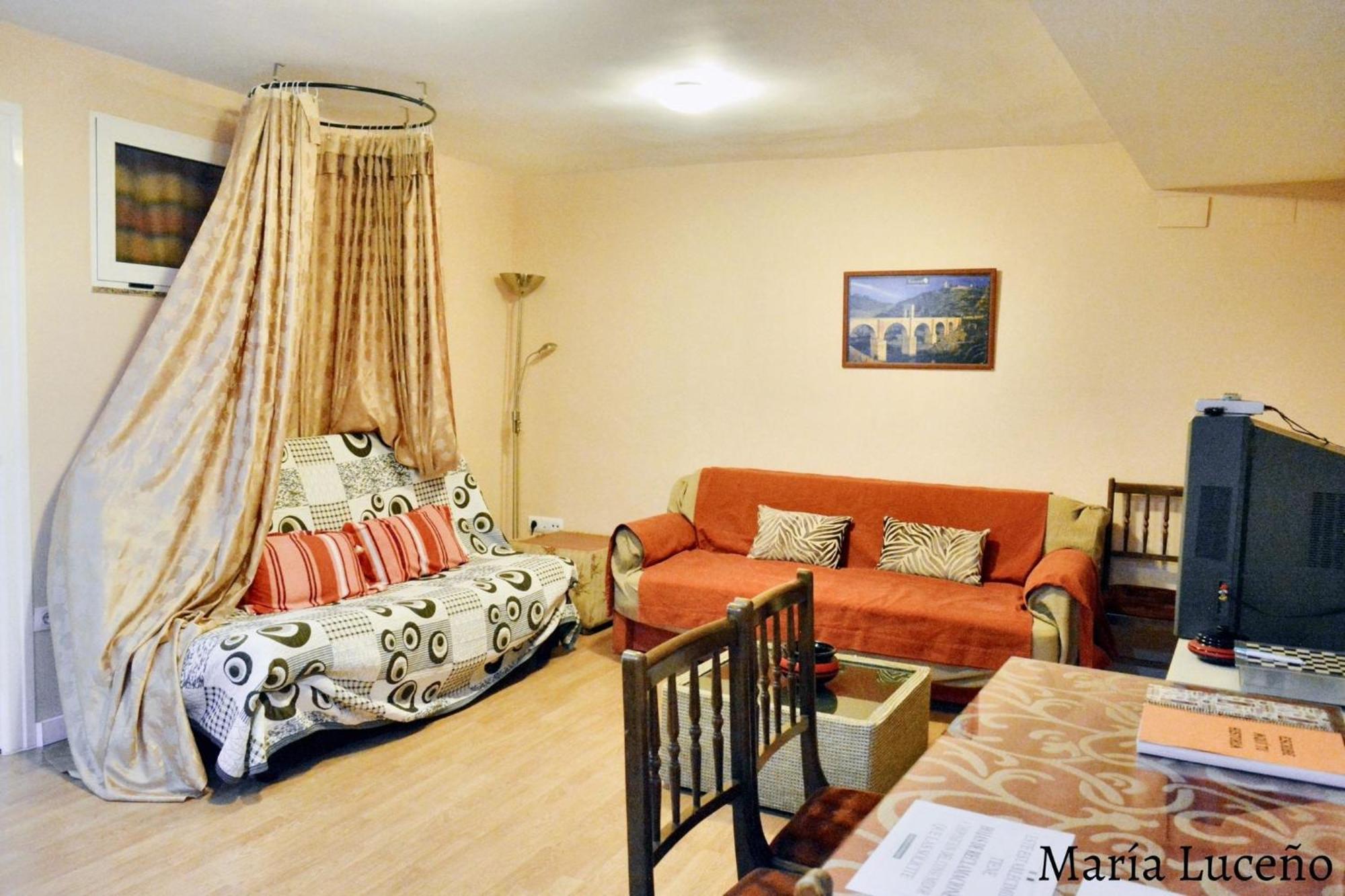 Comfortable Apartment In Caceres 55 M² Welcoming Terrace Luaran gambar